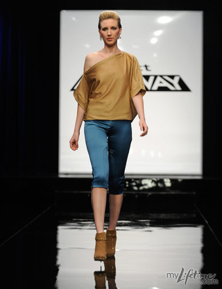 Illustration for article titled Project Runway: Always A Bridesmaid, Never An Avocado Goiter